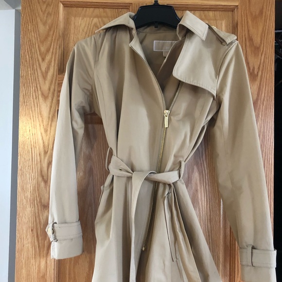 Michael Kors Trench Coat - Picture 3 of 5